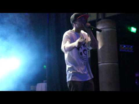 Doy Jackson - EX OZ 2013 "despierta" (Loops House)