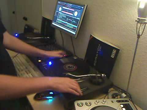 DJ Blue - Ten Min Mix #1- Hands Up - TechnoBase_FM.avi