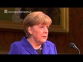 6年連続世界一影響力を持つ女性ナンバーワン、メルケル首相の英語とロシア語
