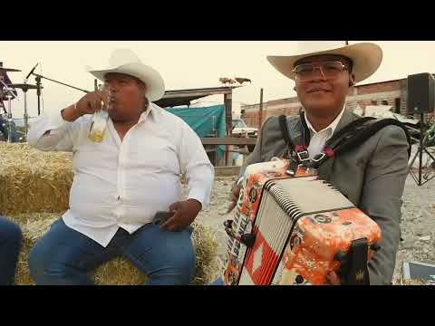 Regalo caro - Akorde Leal 2023