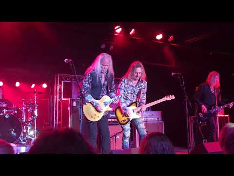 Rickey Medlocke Band - "Left Turn on a Red Light" - Blackfoot