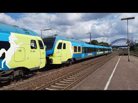 Bahnhof Salzbergen - Westfalen Bahn, RE15 Münster (West) Hbf - Emden Hbf, ET 4.05 und ETB 4.02