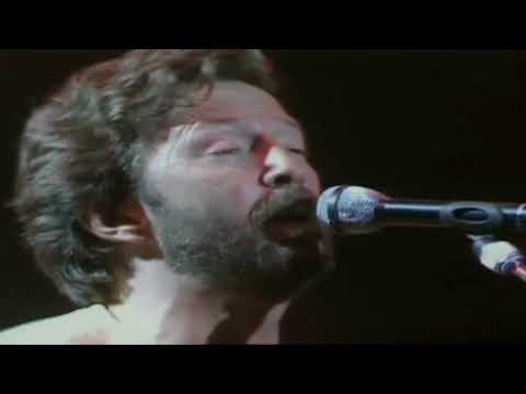 Eric Clapton _ Tearin us Apart - live 1986