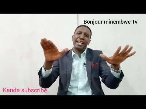 Mwalimu NDABARUTA  Arasobanura kubijanye ni nyigisho zubuntu ni Cha cumi ni sadaka.