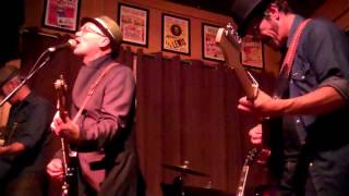 Marshall Crenshaw at the Tip Top Deluxe, Grand Rapids, MI (June 2, 2013)