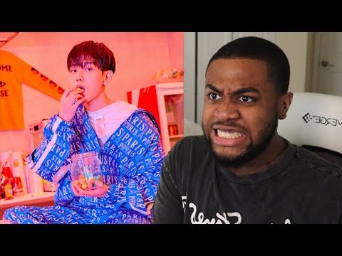 BAEKHYUN Candy is my CANDY!