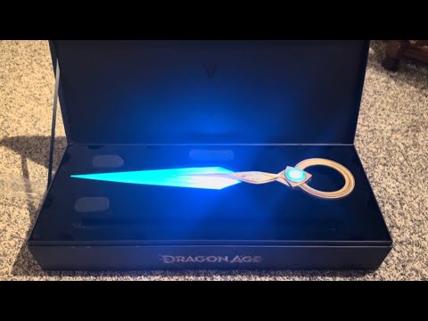 Unboxing the Dragon Age Rook’s Coffer!