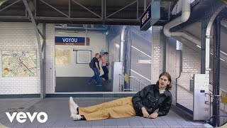 Voyou & Yelle - Les Bruits De La Ville