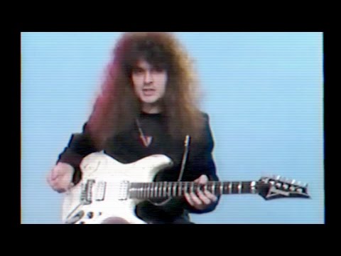 Vinnie Moore Lesson:  Pepsi & Picking (Antigravity, Chapter 19)