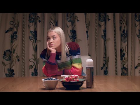 Lea Heart - Older (Music Video)