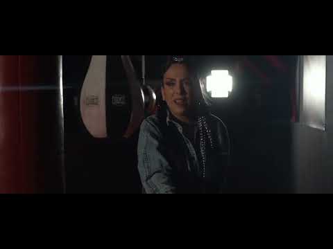 LYA- MAS ME DUELE A MI - Video Oficial