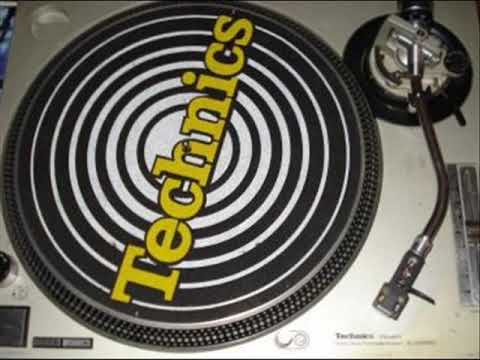 Green Velvet - Bathroom