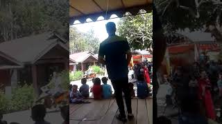 Download lagu dinding kaca mp3