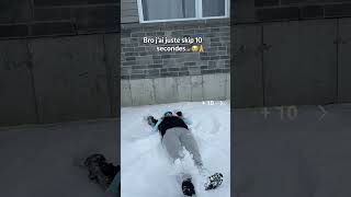 Twitch: Cocottee_ 😂😂 #shorts #neige #cocotte
