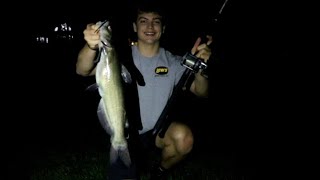 Блесна abu garcia atom uv-glow