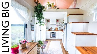 Woman&#39;s Dream Tiny House Even Has A Walk-In Wardrobe