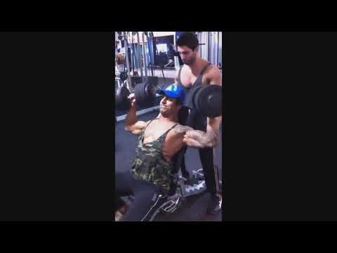 Zyzz  - This Heart Is Yours (Original Mix) - 4 Strings ft. Neev Kennedy