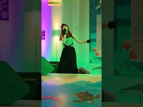 baifern chan ย้อนเวลา