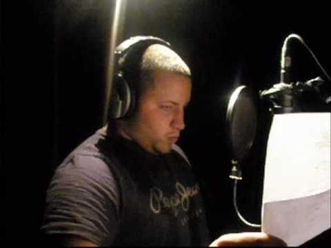 GASPAR EN EL ESTUDIO