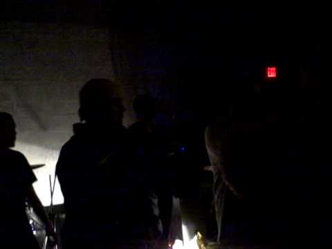 Jus-This Crew - Runnin' this rap shit