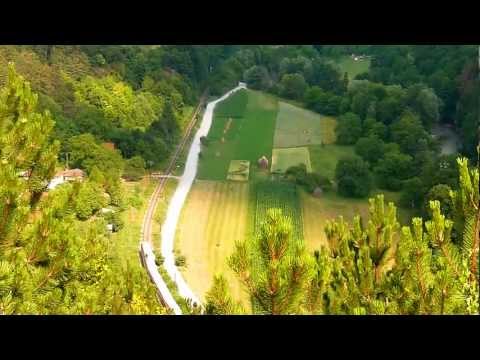 Trenuri / Trains filmed from height (08 07 2012)