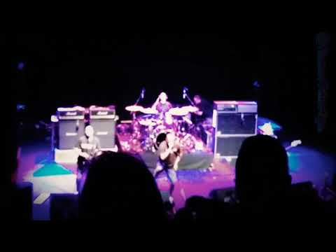 Suburban Home - The Decedents (Georgia Theater 2018)