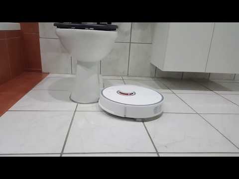 Xiaomi Mi Roborock S50 in action in the bathroom