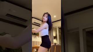 tiktok asik banget goyangannya [YouTube shorts] #foryoupage #xyzbca #beranda #CapCut #voiceeffects