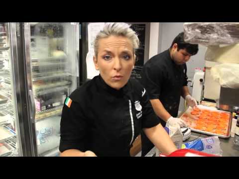 download lagu mp3 mp4 Orange Swiss Meringue Buttercream, download lagu Orange Swiss Meringue Buttercream gratis, unduh video klip Orange Swiss Meringue Buttercream