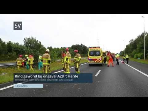 Kind gewond bij ernstig ongeval A28 't Harde - ©StefanVerkerk.nl