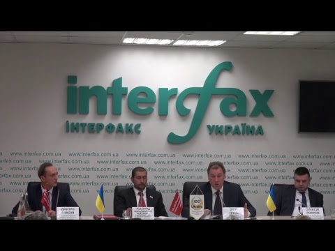 Трансляция пресс-конференции о выпуске первого номера журнала "Украина по-арабски" - Экономический вестник" на арабском языке для читателя арабского мира.