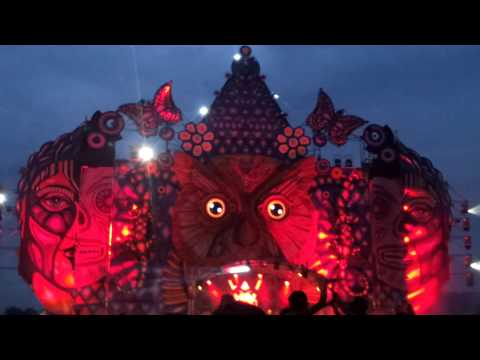 Steve Angello vs. Matisse & Sadko - Silver (Live @ Mysteryland 2013)