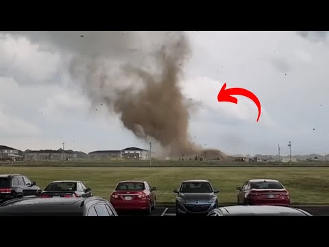 10 Scariest Tornadoes Caught on Camera