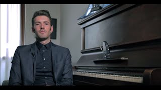 Giovanni Caccamo racconta "Più Tempo" (NON SIAMO SOLI traccia per traccia)