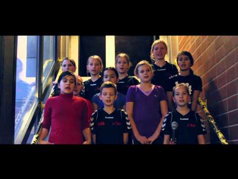 TuS Griesheim Handball - weibliche E-Jugend singt - Wilde Hühner