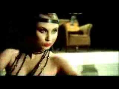 ANNA DAVID FEAT UFO YEPHA - Når musikken spiller (fra albummet "Anna David")