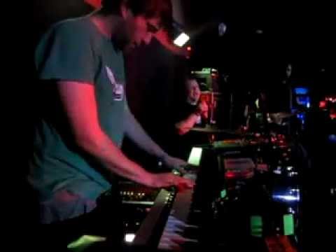 scumbucket @ headcrash   hamburg 06 03 2010 your own mystery man mask