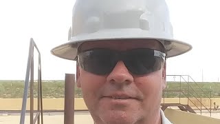 preview picture of video 'Pumping Oil In Texas'