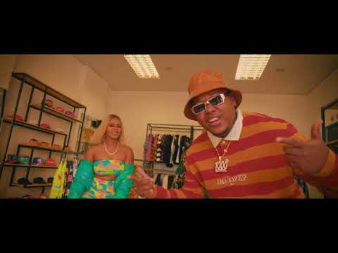 Kaygee Daking & Bizizi - ziyawa feat  Qwestakufet (official Music Video)