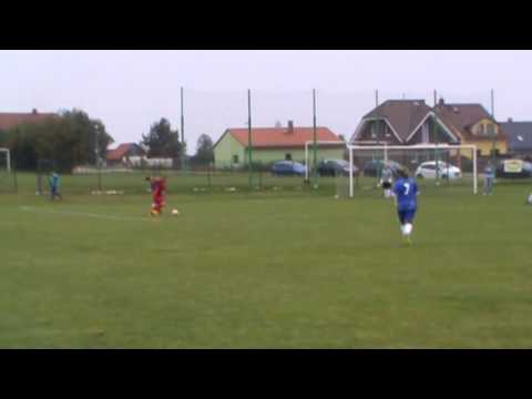 gol Bára Vydrová DFKMH - JESTŘÁBÍ LHOTA