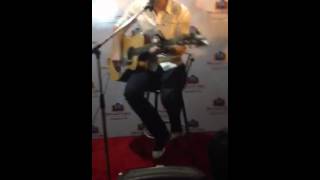 Ivan Zavala - no vale la pena (2)