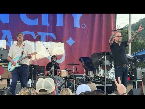 Thumbnail for Gin Blossoms (Full Set in 4K Live in Pittsburgh, PA - 7.13.2025) by Gin Blossoms