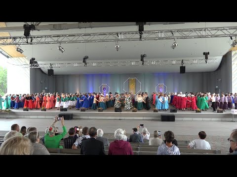 Senioru deju festivāls ATGRIEZIES ROJAS KĀPĀS! Rojas brīvdabas estrāde.2023.