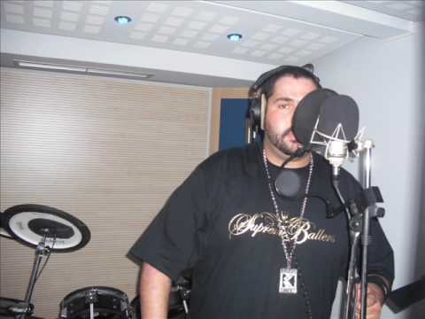 MIXALARAS MOUSIKO SIMADI.wmv