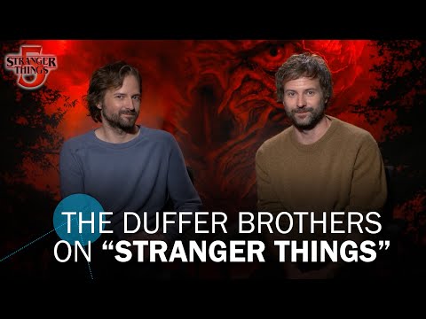 『ストレンジャー・シングス』ダファー兄弟によるオーラルヒストリー (An Oral History of 'Stranger Things’ with The Duffer Brothers)