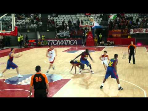 Lottomatica Virtus Roma-Regal Barcelona - Nemanja Gordic e il cronometro fermo