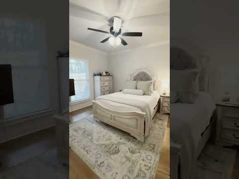 Beautiful 2 Bedroom 2 Bath Townhome in Denham Springs property video