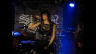 Sister Sin - Beat Em Down (Live@Extase Tilburg 9-5-2013)