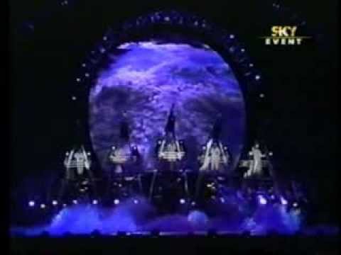 download lagu mp3 mp4 Black Blue Tour, download lagu Black Blue Tour gratis, unduh video klip Black Blue Tour