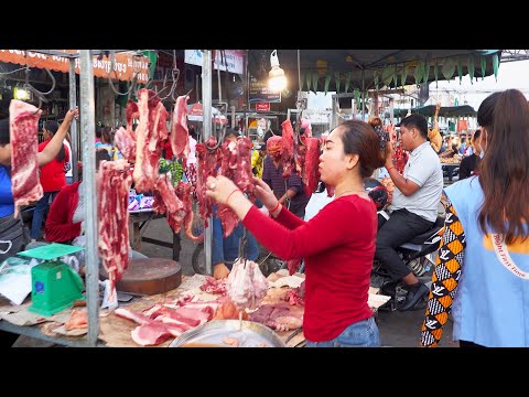 Life At Street Veng Sreng Blvd, Street Market Food Tour In The Evening Ep. 3